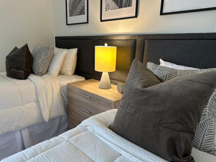 Vine City Home - Duplex - 3 Mins From Gwcc & Mercedes- Benz Stadium Atlanta Extérieur photo